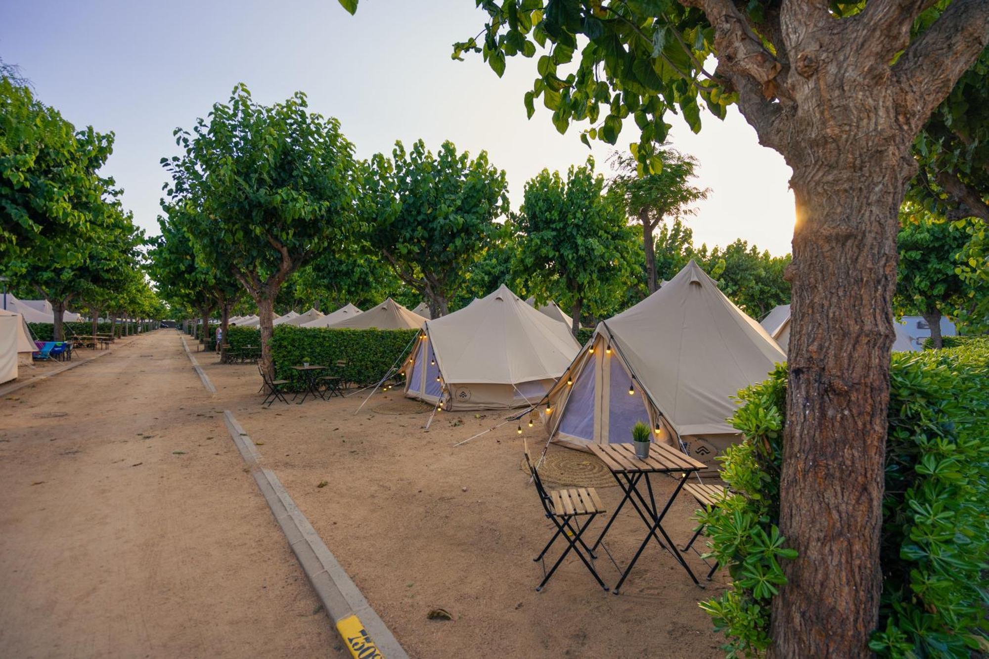 Luxury tent Kampaoh Blanes